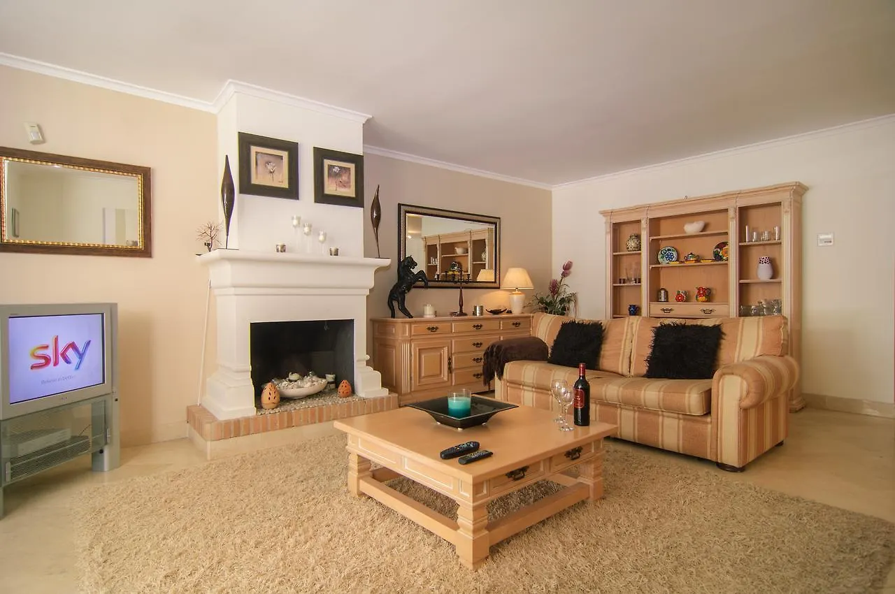 Apartment White Pearl Beach Marbella