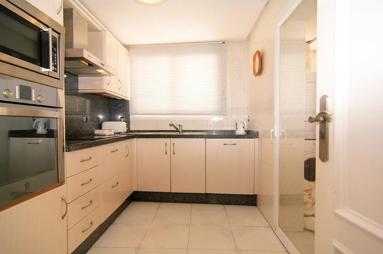 Apartment White Pearl Beach Marbella